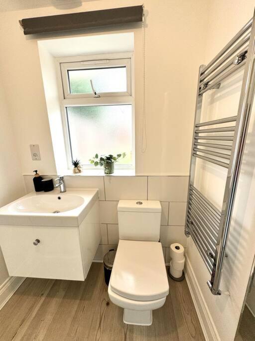 Charming 1-Bed Flat- Free Wifi & On-Street Parking Apartment London Exterior photo